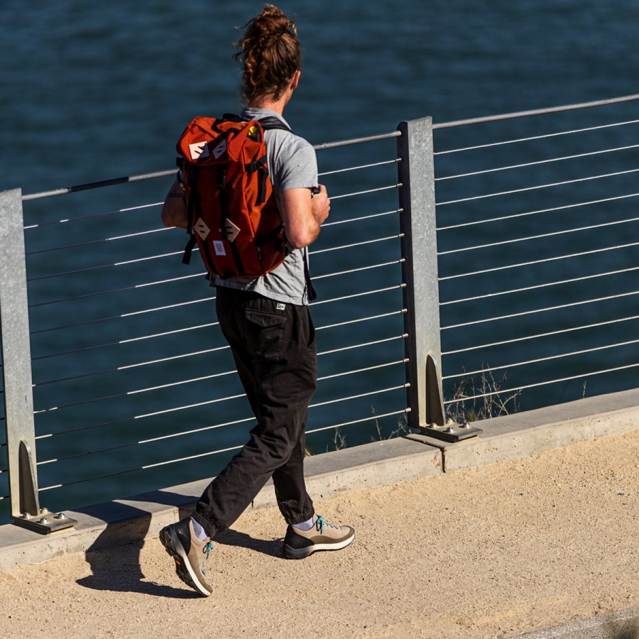 Geiten Laag Suède Plaza Taupe Danner