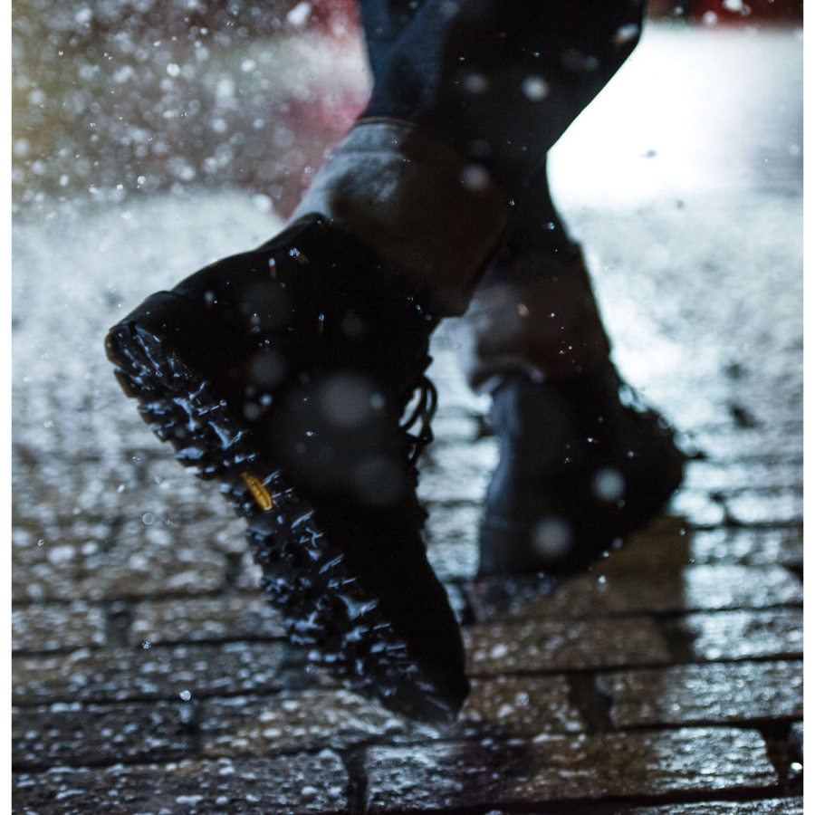 Mountain Light Zwart-gore-tex Danner